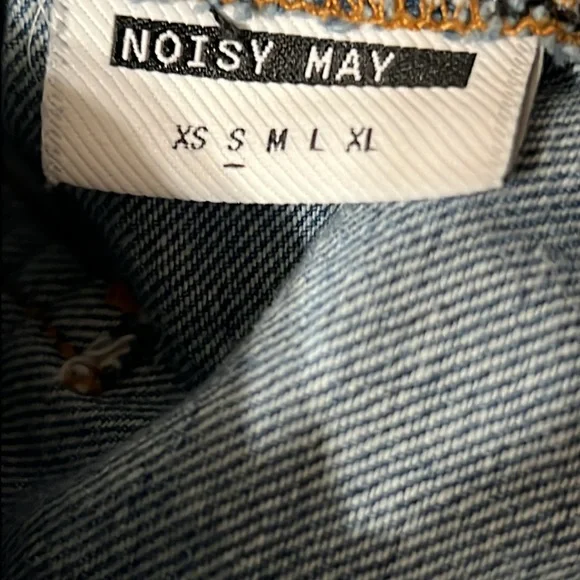 Noisy May Light Denim Overalls - Picture 12 of 12
